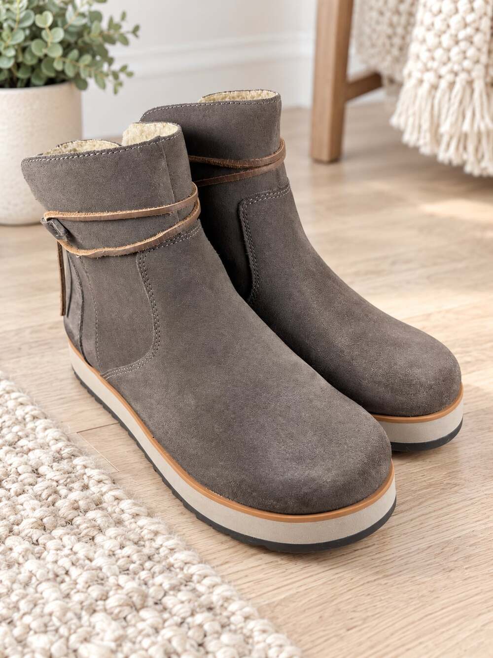 Merrell Juno Bluff Polar Waterproof Suede Winter Boots Gray Womens 9.5
